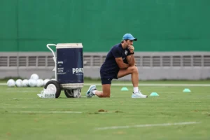 Escalação do Fluminense: Zubeldía deve manter o time contra o Athletico-PR