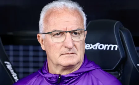 Escalação do Corinthians: Breno Bidon e Garro na disputa pela titularidade contra o Santos