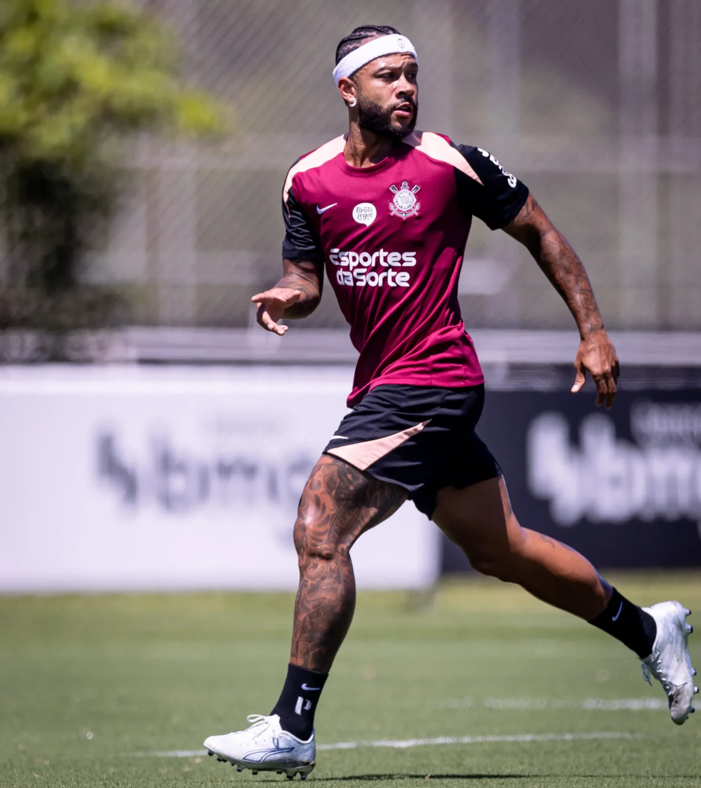 Escalação do Corinthians: Dorival define time para enfrentar o Santos na Vila Belmiro