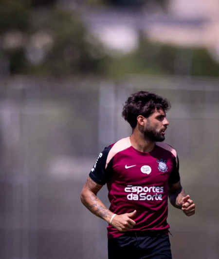 Escalação do Corinthians: Dorival terá Yuri Alberto e deve poupar titulares