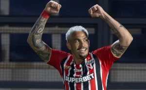 Escalação do São Paulo: Luciano retorna e Roger Machado define o time para enfrentar o Palmeiras Escalação do São Paulo: Luciano retorna e Roger Machado define o time para enfrentar o Palmeiras