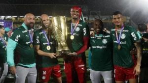 "Esperar e reagir": GE teve acesso a estudo de pênaltis do Palmeiras que influenciou decisão de Carlos Miguel na final