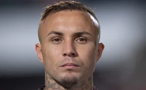 Everton Cebolinha: Condição física revelada após saída de Filipe; Grêmio demonstrava interesse Everton Cebolinha: Condição física revelada após saída de Filipe; Grêmio demonstrava interesse