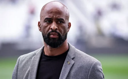 Fabinho Soldado busca acerto na contratação de zagueiro pelo Internacional até hoje.