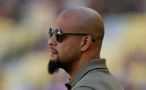 Felipe Melo comenta sobre confusão generalizada em Cruzeiro x Atlético-MG: “É comigo mesmo”