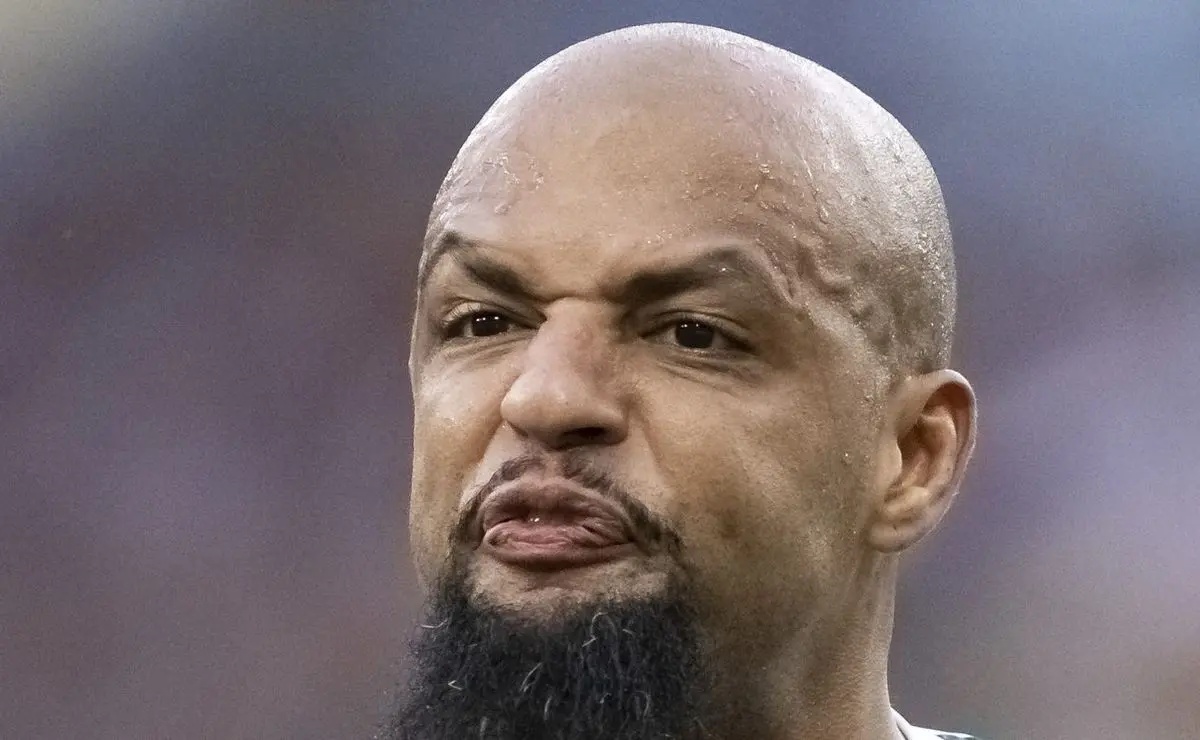 Felipe Melo rebate declaração polêmica de Calleri após jogo e publica desabafo Felipe Melo rebate declaração polêmica de Calleri após jogo e publica desabafo