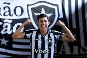 Ferraresi é convocado para amistosos pela Venezuela e se ausenta do Botafogo no Brasileirão