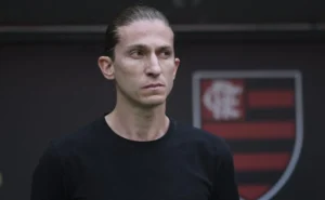 Filipe Luís analisa futuro após deixar o Flamengo e afasta clubes brasileiros em 2026