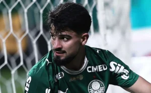 Flaco López se posiciona abaixo de Hulk e Gabigol, mas acima de Kaio Jorge e Memphis