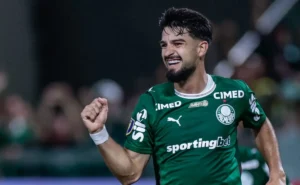 Flaco López marca golaço e abre o placar para o Palmeiras contra o Vasco da Gama