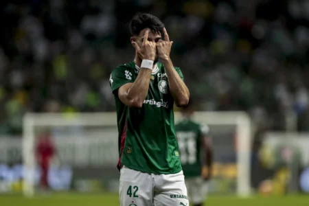 Flaco López se consolida como jogador completo e garante vitória do Palmeiras no Allianz Parque
