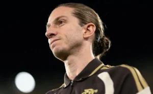 Flamengo demite Filipe Luís após goleada no Carioca