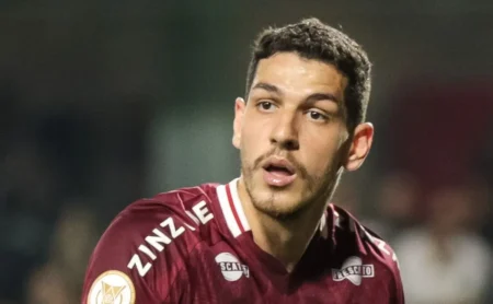 Flamengo de olho em Nino, Luiz Henrique e Wendell; disputa com Palmeiras se intensifica