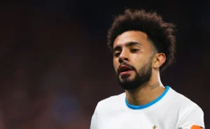 Flamengo demonstra interesse em Claudinho; Al-Sadd define preço mínimo de R$ 120 milhões