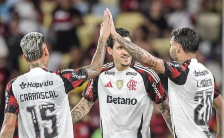 Flamengo goleia o Madureira por 7 a 0 no Cariocão e repercute na web