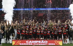 Flamengo: o maior campeão carioca do século XXI e suas conquistas nacionais e continentais