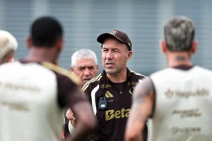 Flamengo: possíveis reforços na janela interna – entenda o cenário Flamengo: possíveis reforços na janela interna – entenda o cenário