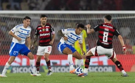 Flamengo x Cruzeiro: PVC prevê derrota do Cruzeiro no Maracanã pelo Brasileirão