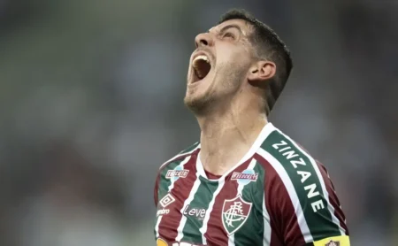 Fluminense mantém o interesse em Nino e planeja nova tentativa de repatriação na próxima janela Fluminense mantém o interesse em Nino e planeja nova tentativa de repatriação na próxima janela