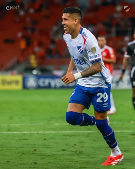 Fluminense avança na contratação do zagueiro Julián Millán, do Nacional-URU Fluminense avança na contratação do zagueiro Julián Millán, do Nacional-URU