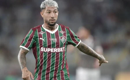 Fluminense x Atlético-MG: Vidente prevê jogo movimentado no Maracanã