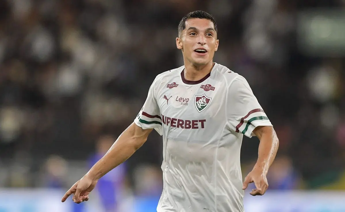 Fluminense e Vasco se enfrentam pelo Carioca em busca de recorde em clássicos Fluminense e Vasco se enfrentam pelo Carioca em busca de recorde em clássicos