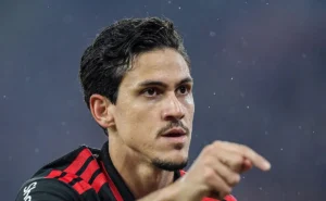 Futuro de Pedro: dois cenários e possível venda após a Copa caso não haja renovação