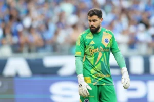 Goleiro critica passagem de Jardim pelo Cruzeiro: "Ano bom, mas sem títulos"