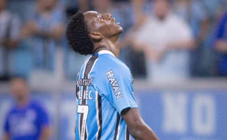 Grêmio empata com Bragantino apesar de oportunidades perdidas