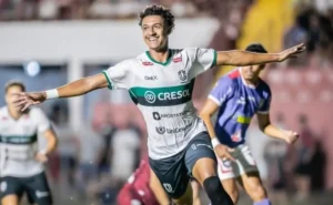 Grêmio reajusta planos e considera o retorno de Thiago Rosa para a lateral, após ausência de Marlon