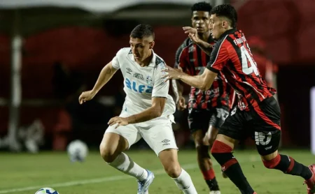 Grêmio x Vitória: horário, prováveis escalações e onde assistir ao vivo pelo Brasileirão