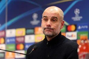 Guardiola rebate questionamentos sobre fracassos no City: Nenhum time vence sempre Guardiola rebate questionamentos sobre fracassos no City: "Nenhum time vence sempre"