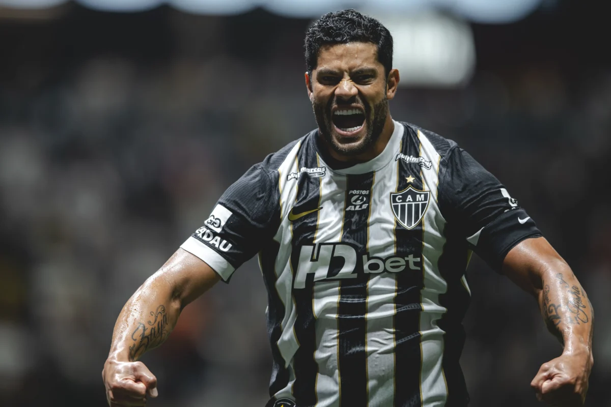 Hulk celebra cinco anos no Atlético-MG e busca o nono título pelo clube