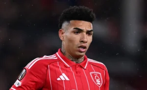 Igor Jesus se destaca contra o Manchester City e revela planos para o Botafogo: “Vou levar para…”