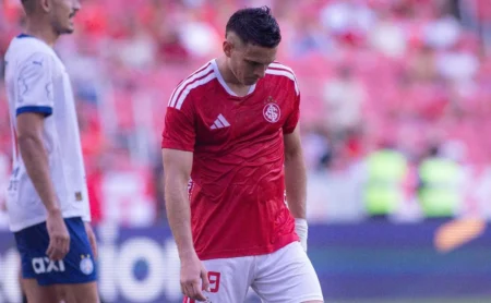 Inter negocia patrocínio, mas Grêmio impede acordo e acende nova disputa nos bastidores