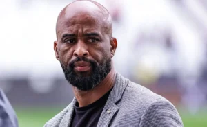 Inter pode ter trio punido após final do Gauchão: TJD-RS denuncia Pezzolano, Fabinho e Bernabei Inter pode ter trio punido após final do Gauchão: TJD-RS denuncia Pezzolano, Fabinho e Bernabei