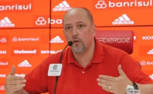 Inter solicita reunião urgente na FGF após resultado do Gre-Nal 450 Inter solicita reunião urgente na FGF após resultado do Gre-Nal 450