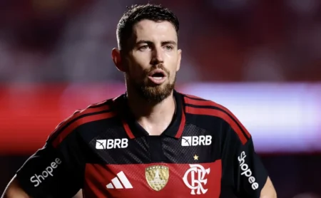 Irmã de Jorginho intensifica polêmica sobre demissão de Filipe Luís e ataca torcida do Flamengo: “sem vergonha”