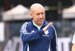 Jardim confirma compromisso com o Cruzeiro e afasta rumores com o Flamengo: Notícia verdadeira Jardim confirma compromisso com o Cruzeiro e afasta rumores com o Flamengo: "Notícia verdadeira"