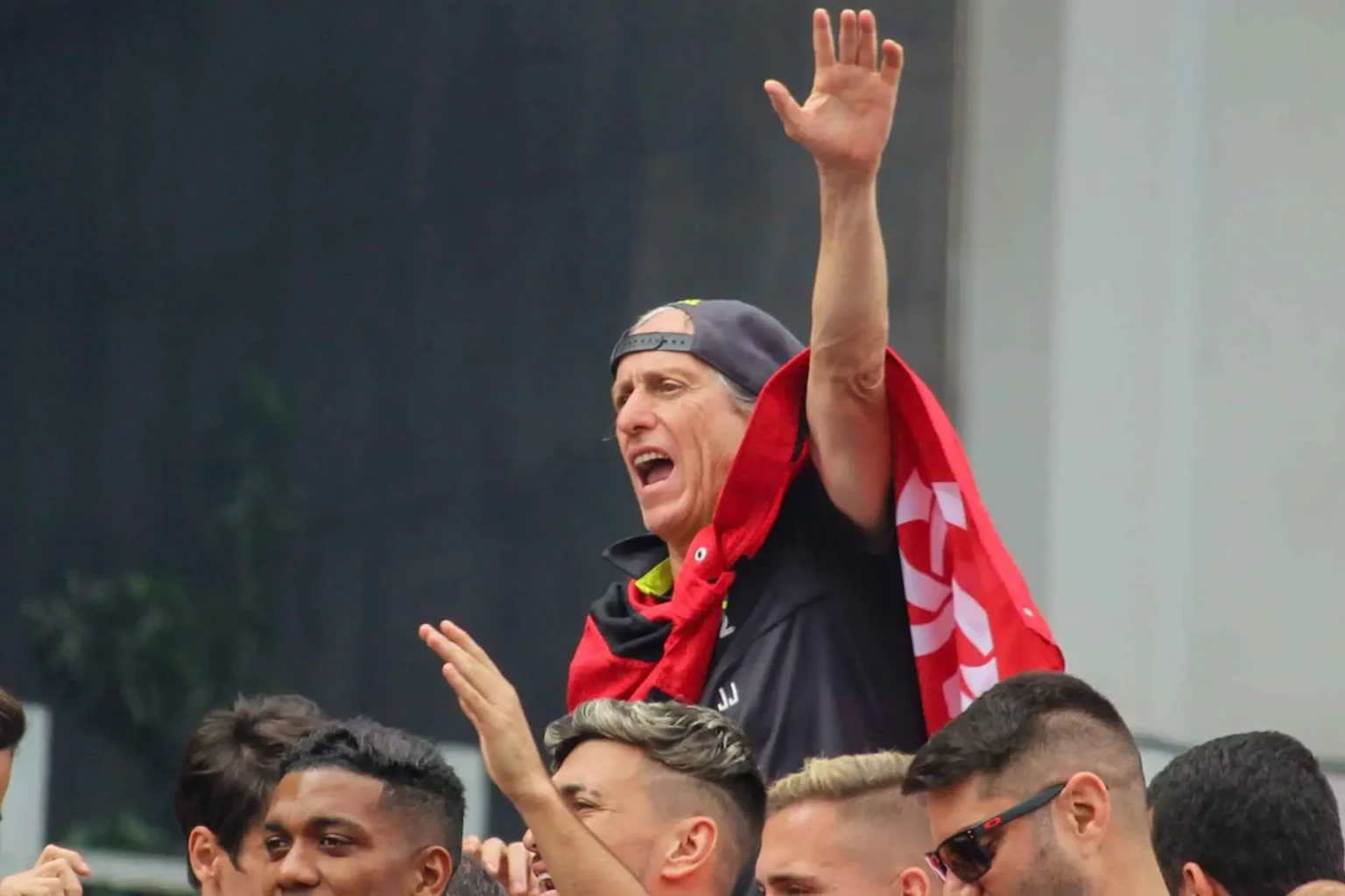 Jorge Jesus revela saudade: "Sem a pandemia, talvez ainda estaria no Flamengo"