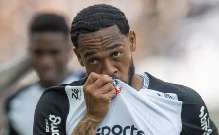 José Martínez se despede da Fiel com vídeo emocionante e encerra ciclo no Corinthians