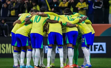 Laterais, meio-campo e ataque: Seleção de Ancelotti ainda tem disputas abertas antes da Copa