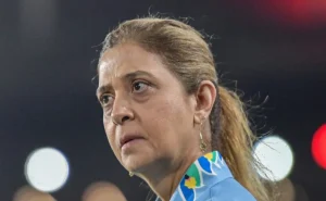 Leila Pereira enfrenta processo por danos morais após declarações contra conselheiro do Palmeiras