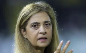 Leila Pereira nega, mas Palmeiras negocia com Fabinho e aguarda resposta do volante