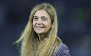 Leila Pereira encerra reforços no mercado da bola, mesmo com janela ‘extra’ aberta Leila Pereira encerra reforços no mercado da bola, mesmo com janela ‘extra’ aberta