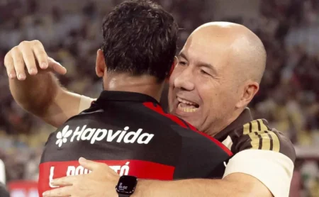 Leonardo Jardim no Flamengo: apelo aos jogadores e bastidores expostos após título do Carioca