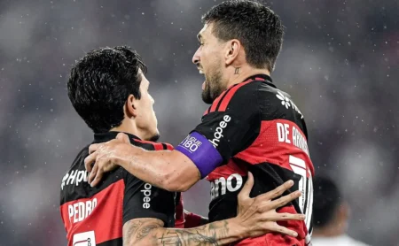 Leonardo Jardim discorda de Filipe Luís sobre Pedro e Arrascaeta no Flamengo: “Devem jogar juntos”