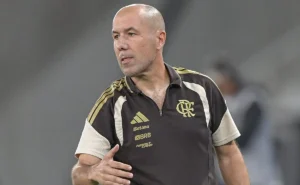 Leonardo Jardim: Único técnico recente do Flamengo a não sofrer gols nos três primeiros jogos