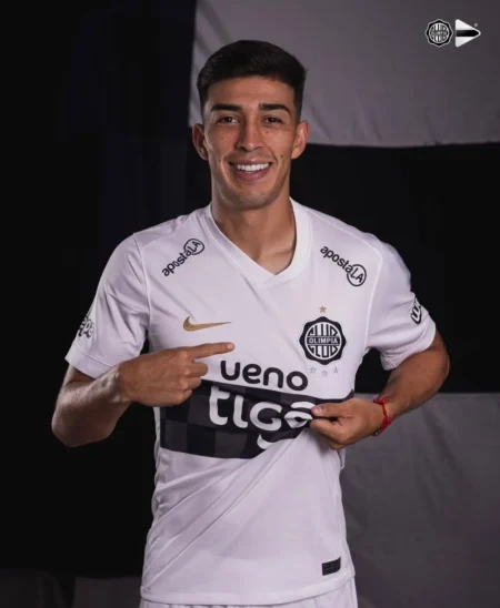 Libertad ameaça acionar a Fifa por última parcela de Lezcano; Fluminense rebate