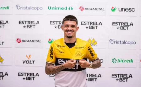 Léo Mana conquista título pelo Criciúma, emprestado pelo Corinthians, sem atuar em 2026